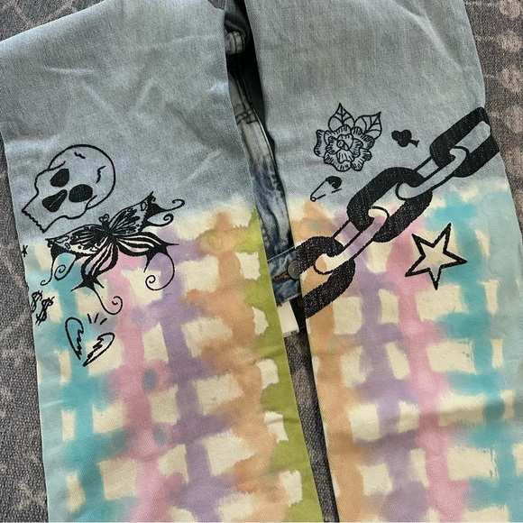 NWT BDG Urban Outfitters High-Waisted Cowboy Jeans Relaxed 90s Tie-Dye Print - Picture 9 of 10